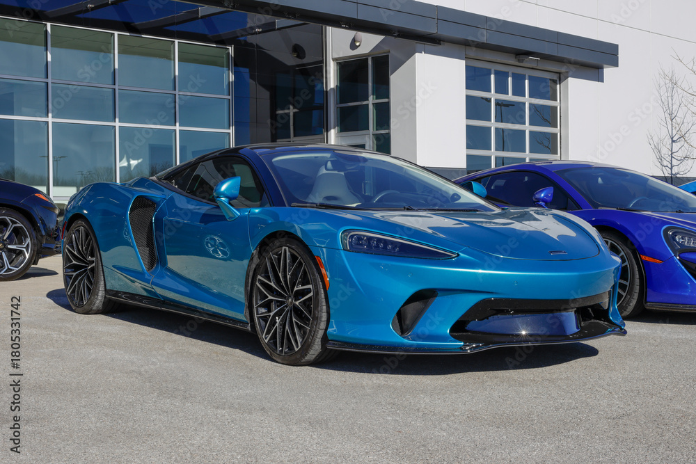 Naklejka premium McLaren GT Base Grand Tourer. McLaren offered the GT Base with a 612HP 4.0L Twin-Turbocharged V8 engine. MY:2023