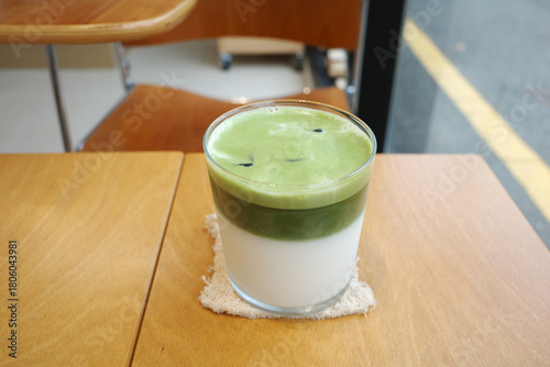 korea cafe matcha latte drink milk table cup