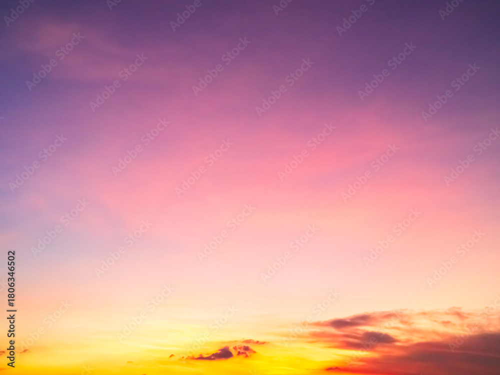 Obraz premium Sky sunset evening sunrise cloud weather dramatic landscape goldent and indigo color gradient pastel horizon, twilight yellow golden reflection morning nature environment energy ecosystem change
