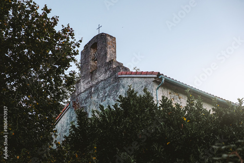 Morning at the old chapel (Chapelle de Brouls - Pointis-Inard - France)