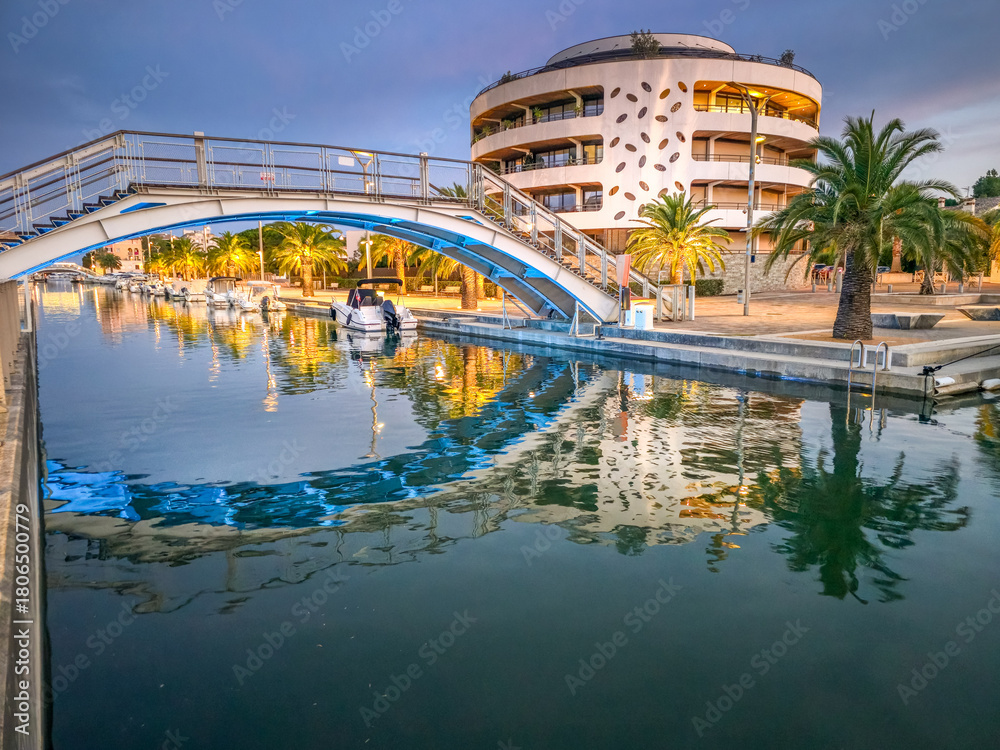 Naklejka premium Night view of the port in Frejus, South of France