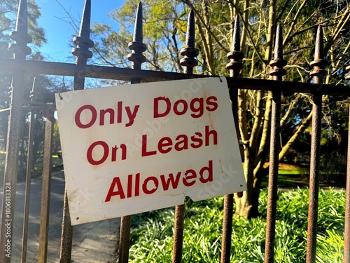 Notice for public for dogs in public park