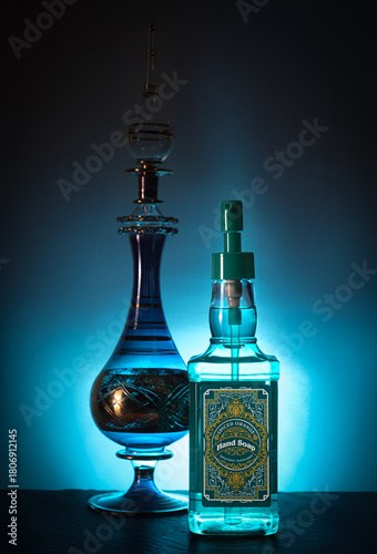 flacon ancien et nouveau
