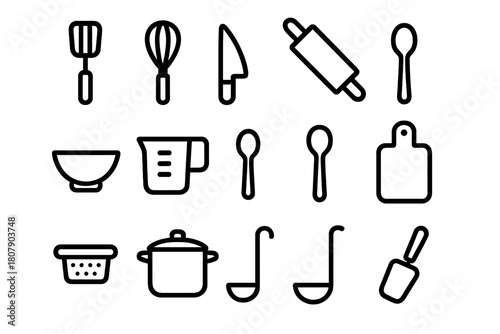 Kitchen Icon Set. Kitchen essentials. Line icon set of kitchen essentials: frying pan, handle, spatula, lid, cutting board, oil bottle, flame, pot holder, egg,