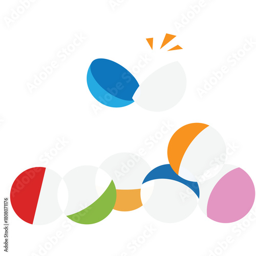 たくさんのガチャポンの空のカプセル