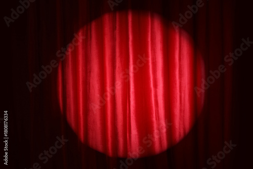 Shining spotlight on red cu...