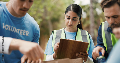 Canvastavla Clipboard, volunteer or people with paper bag in park, community service or packaging for charity drive