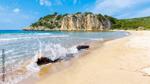 Fototapeta Naklejka Na Ścianę i Meble -  Summer vacation ocean beach, tropical travel destination