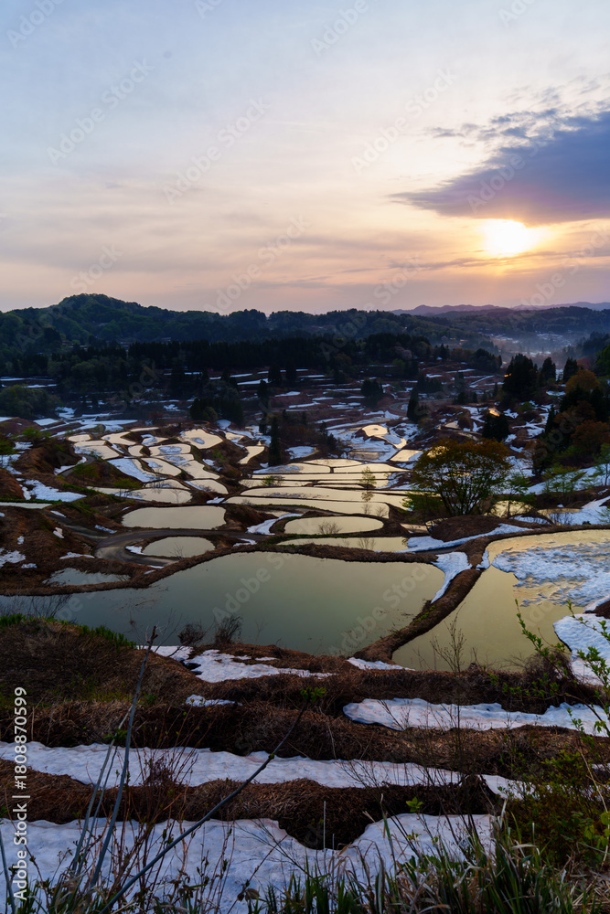 Fototapeta premium 250505十日町市星峠