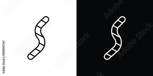 Worm icon in line design. Editable stroke icon.