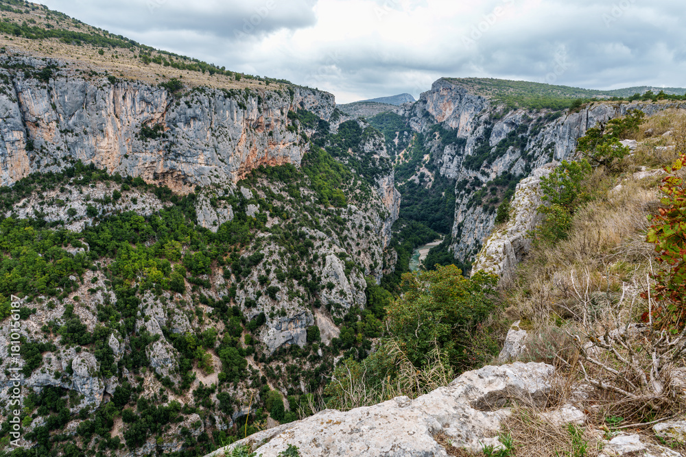 Naklejka premium Verdon Gorge, Gorges du Verdon in French Alps, Provence, France. Amazing landscape of the famous canyon