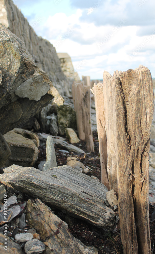 Fototapeta premium Ancienne digue detruite