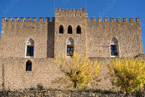 Fotografie Todolella Castle, 14th century castle-palace, Todolella town, province of Castel