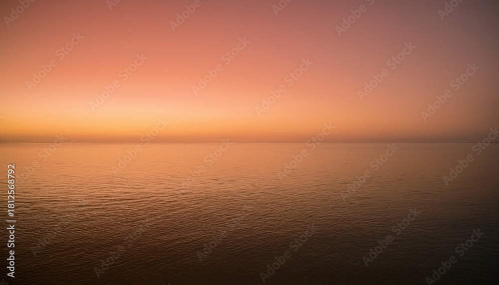 Naklejka premium Quiet Coral And Warm Beige Merging Softly Offering A Peaceful And Smooth Background Gradient