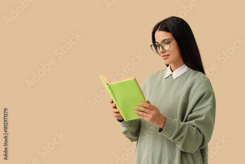 Beautiful woman in eyeglass...