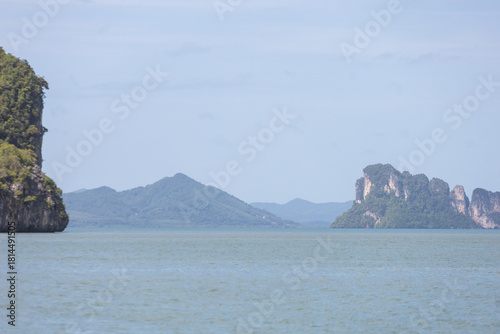 Fototapeta Naklejka Na Ścianę i Meble -  Mountains and sea on a clear day
