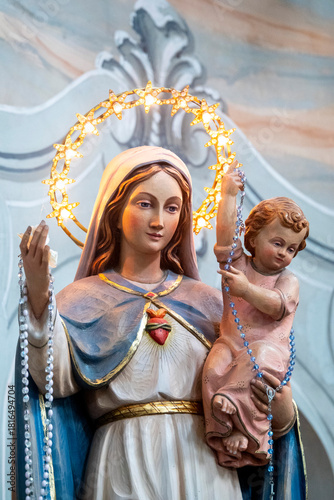 Painting (19th century) of the Immaculate Heart of Mary.