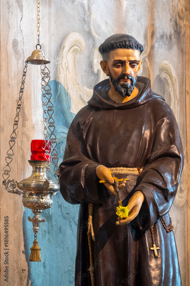 Obraz premium Statue (19th century) of St. Francis of Assisi. Saint and Mystic of the Roman Catholic Church, Founder of the Franciscan Order.