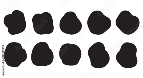 Soft liquid organic shapes with smooth round blobs, abstract curved frames, wavy oval forms, colourful doodle-style elements, irregular bubble figures, fluid three-dimensional outlines, trendy pattern