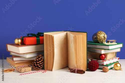 Christmas holiday reading b...