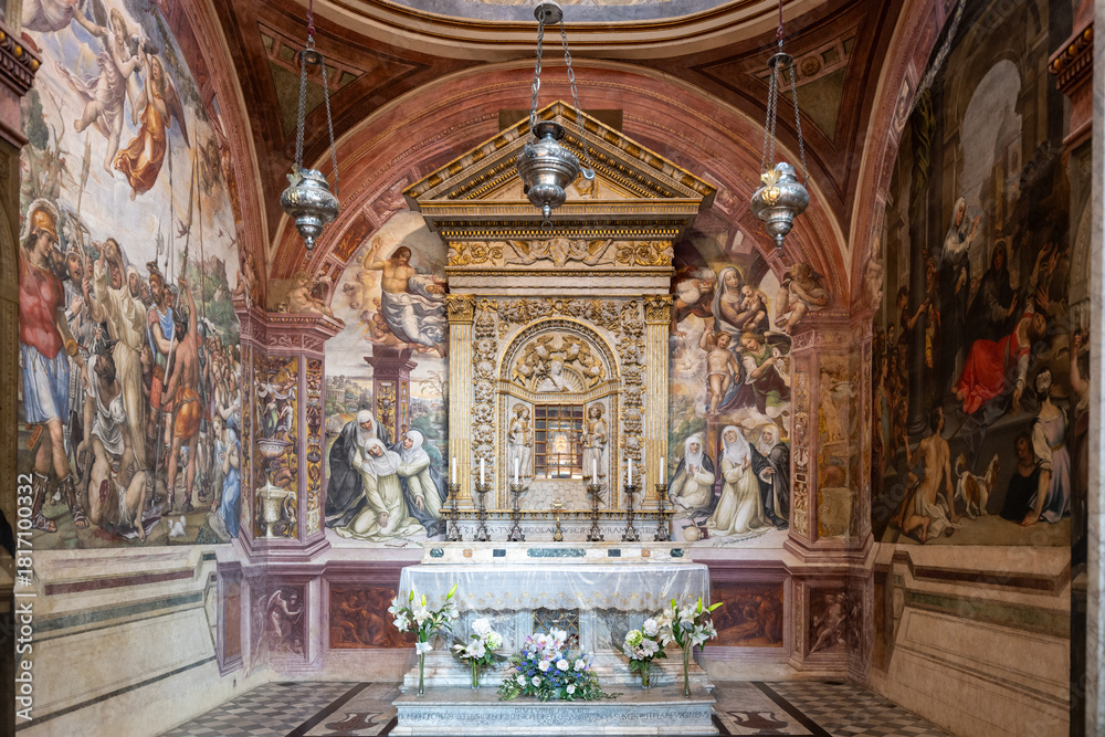 Obraz premium Basilica Cateriniana San Domenico Interior - Siena, Italy