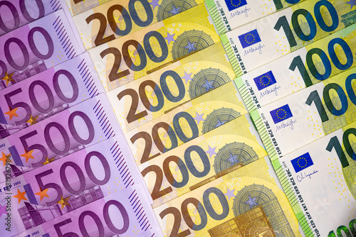 500, 200 and 100 euro banknotes