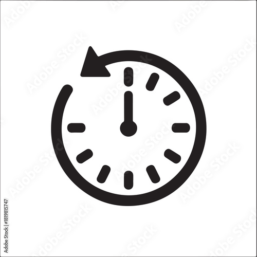 A Circular Clock Face with a Refresh Arrow Indicating Time Cycle