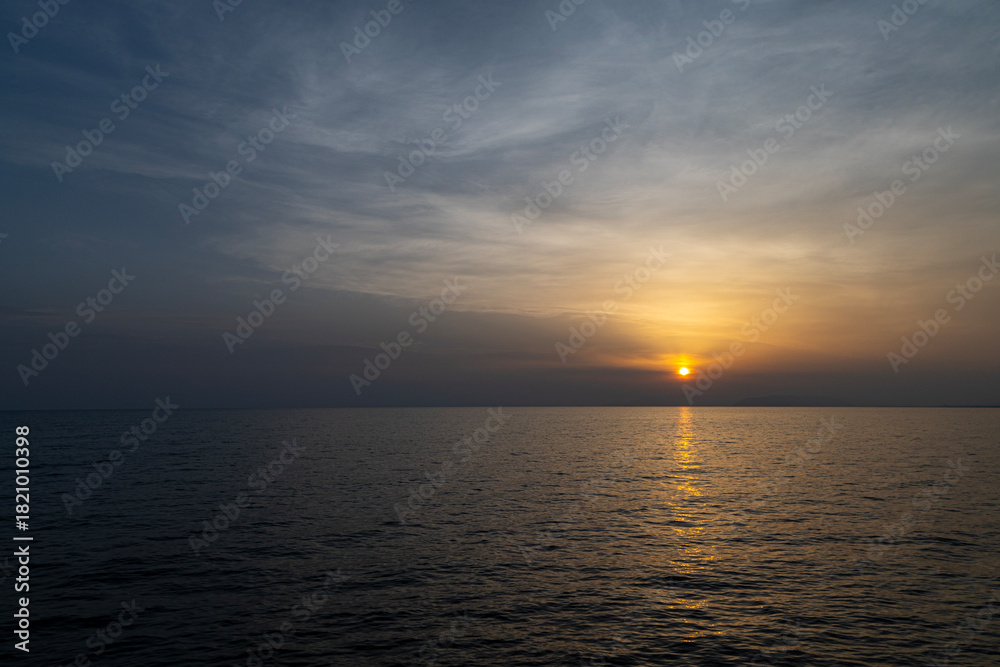 Obraz premium Seascape with sunset. Viareggio, Italy.