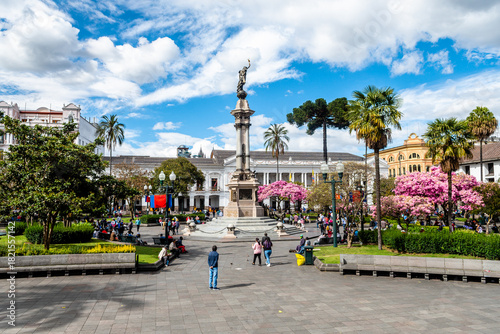 Canvastavla views of quito old town, ecuador