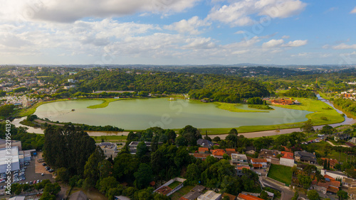 Vista de Drone - Parque Barigui, Curitiba, Paraná, Brasil. 