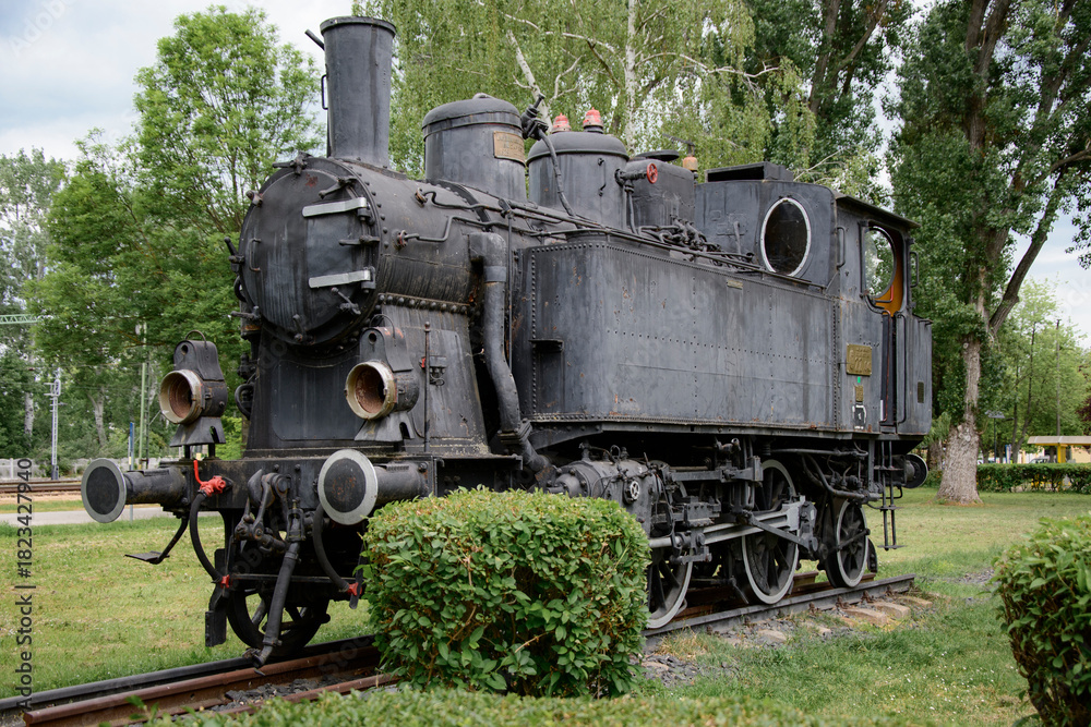 Naklejka premium old steam locomotive
