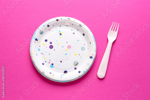 White paper plate with colo...