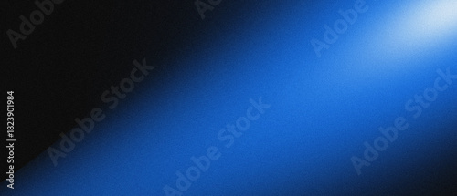 Grainy Black to Blue Gradient – Abstract Minimalist Background with Smooth Color Transition