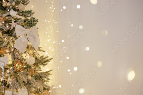 Defocused or shallow focus images with amazing bokeh and Christmas lights of a beautiful decoration. 