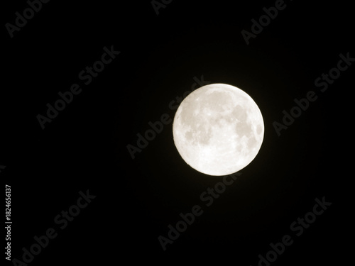 Vollmond am 5. November 2025 in der Uckermark