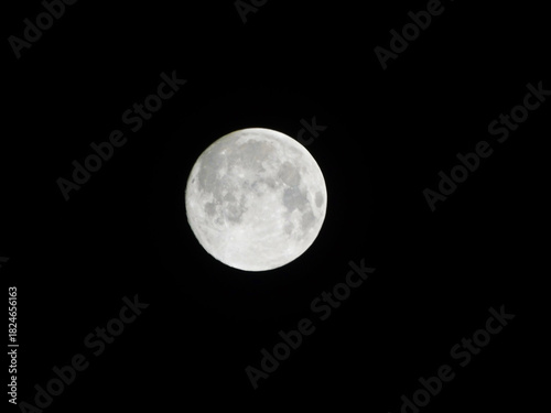 Vollmond am 5. November 2025 in der Uckermark