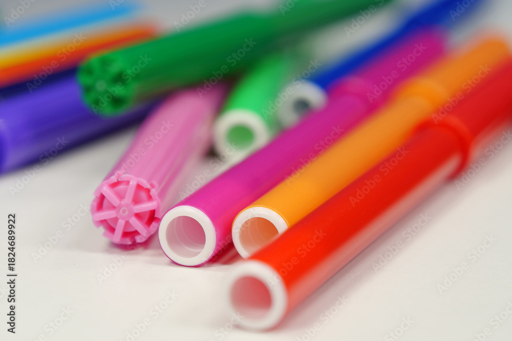 Fototapeta premium New colored plastic felt-tip pens