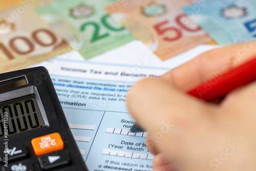 Photography Income tax and benefits in Canada