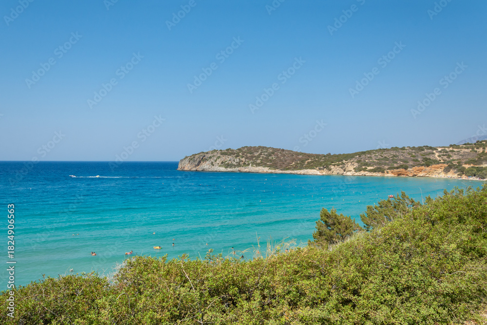 Fototapeta premium En dessus de Voulisma Beach