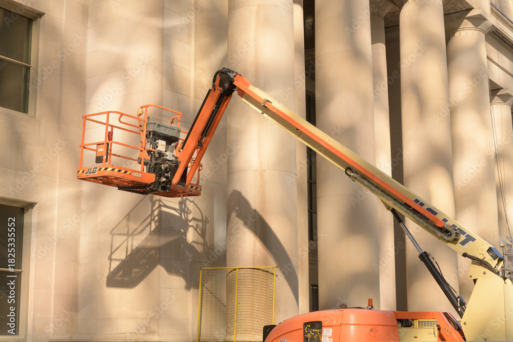 Fototapeta premium elevating work platform (EWP) outside Union Station, Toronto