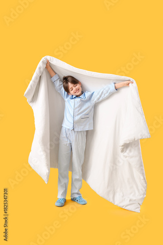 Cute little boy with blanke...