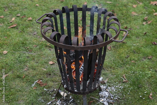 feuerkorb heizen winter gartenfest