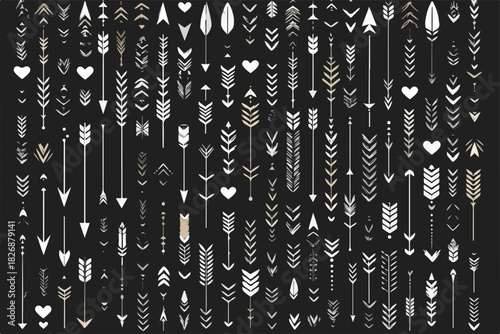 Colección de flechas y elementos decorativos estilo tribal y boho, vectoriales y modernos.
