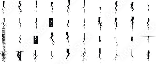 Minimal Simple cracks vector icon set isolated on a white background