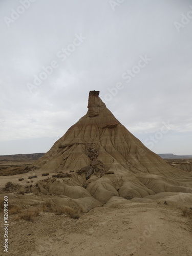 Bardenas Reales de Navarra​​, ​ paraje semidesértico,RESERVA DE LA BIOSFERA
