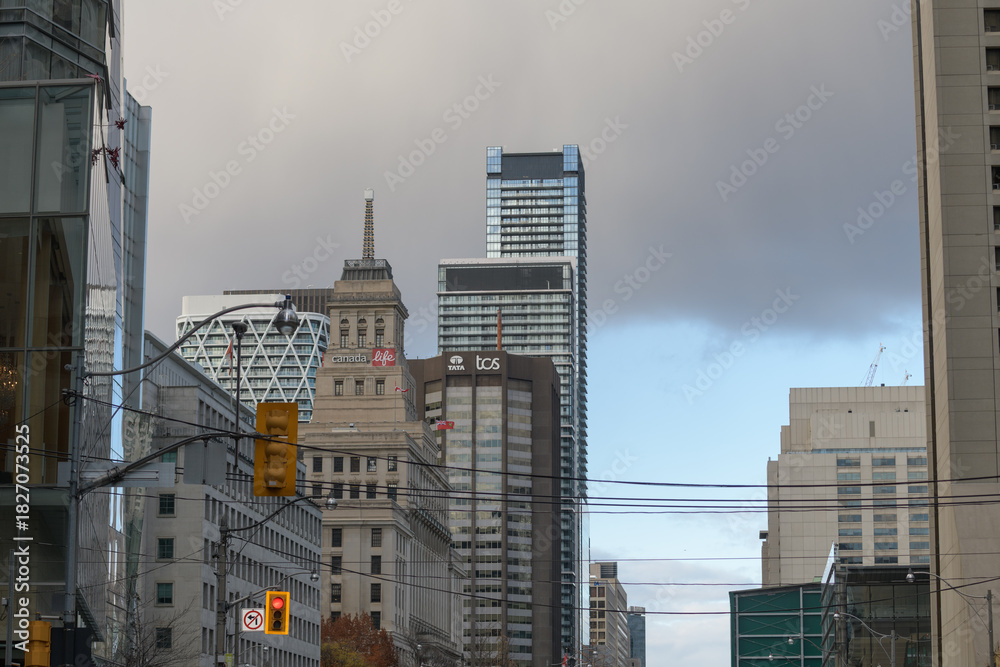Fototapeta premium looking north on University Av to buildings on the west side incl Canada Life Building, Toronto