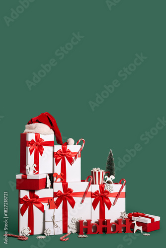 Beautiful gift boxes with c...