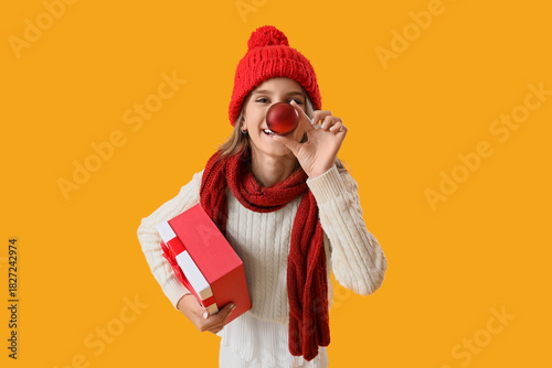 Teenage girl with Christmas...