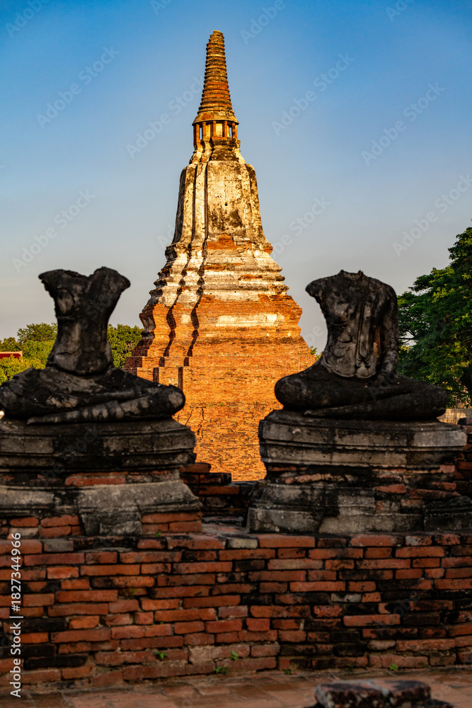 Fototapeta premium Thai Female Model at Thai Temple and Temple Grounds of Ayutthaya 