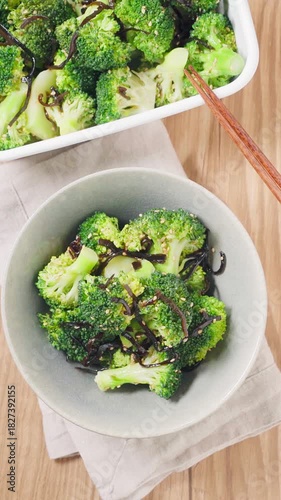 ブロッコリーと塩昆布のナムル